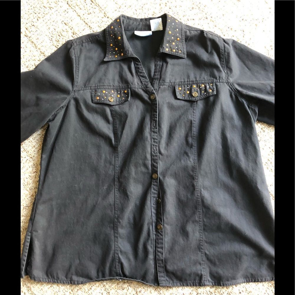 Beautiful shirt by Club Z Denim in size 1X